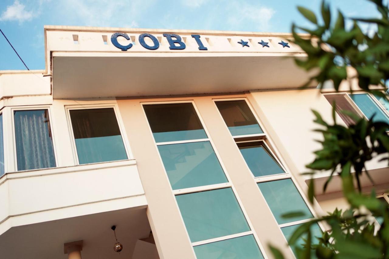 Apartments Cobi Ulcinj Bagian luar foto