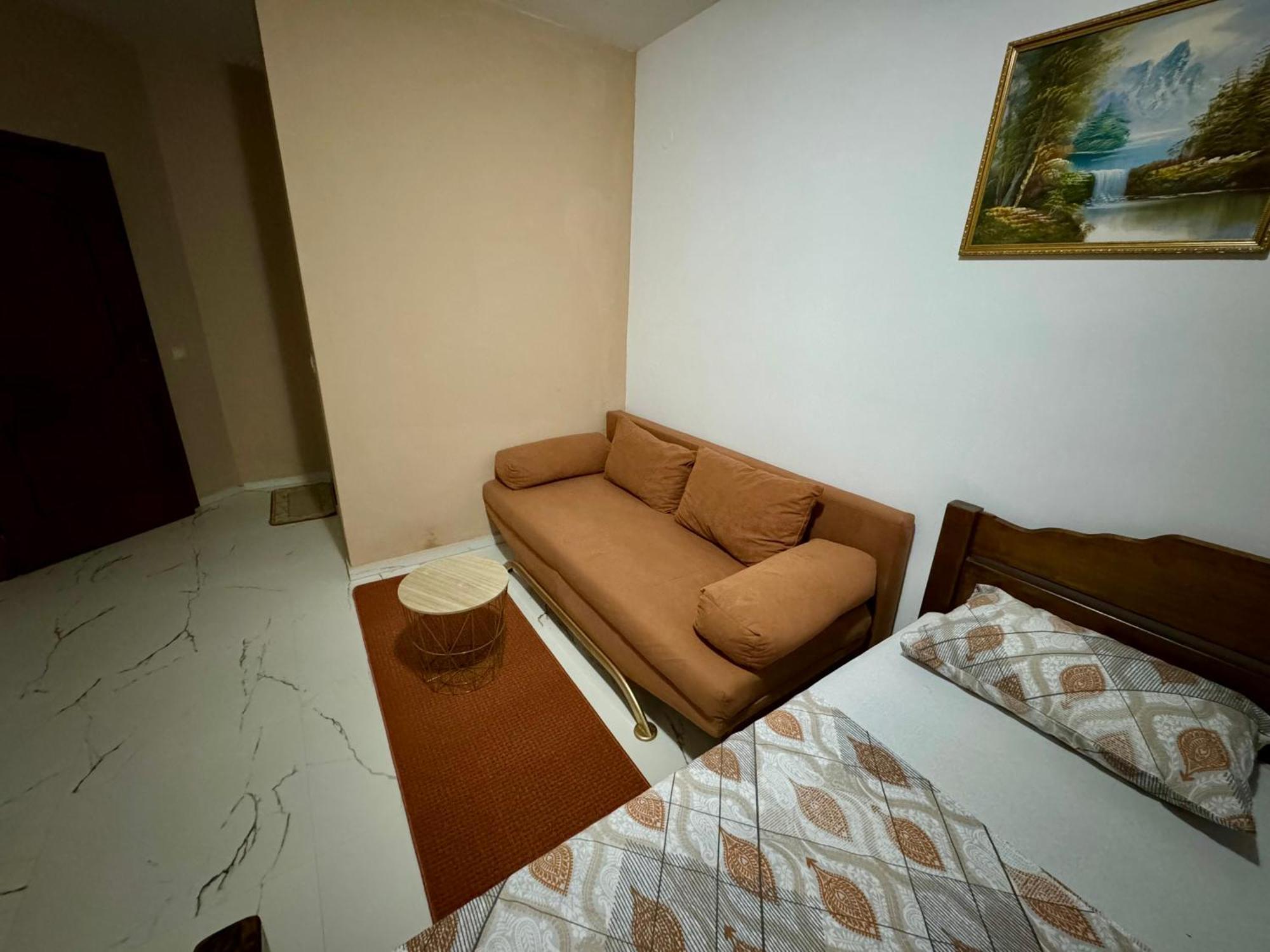 Apartments Cobi Ulcinj Ruang foto