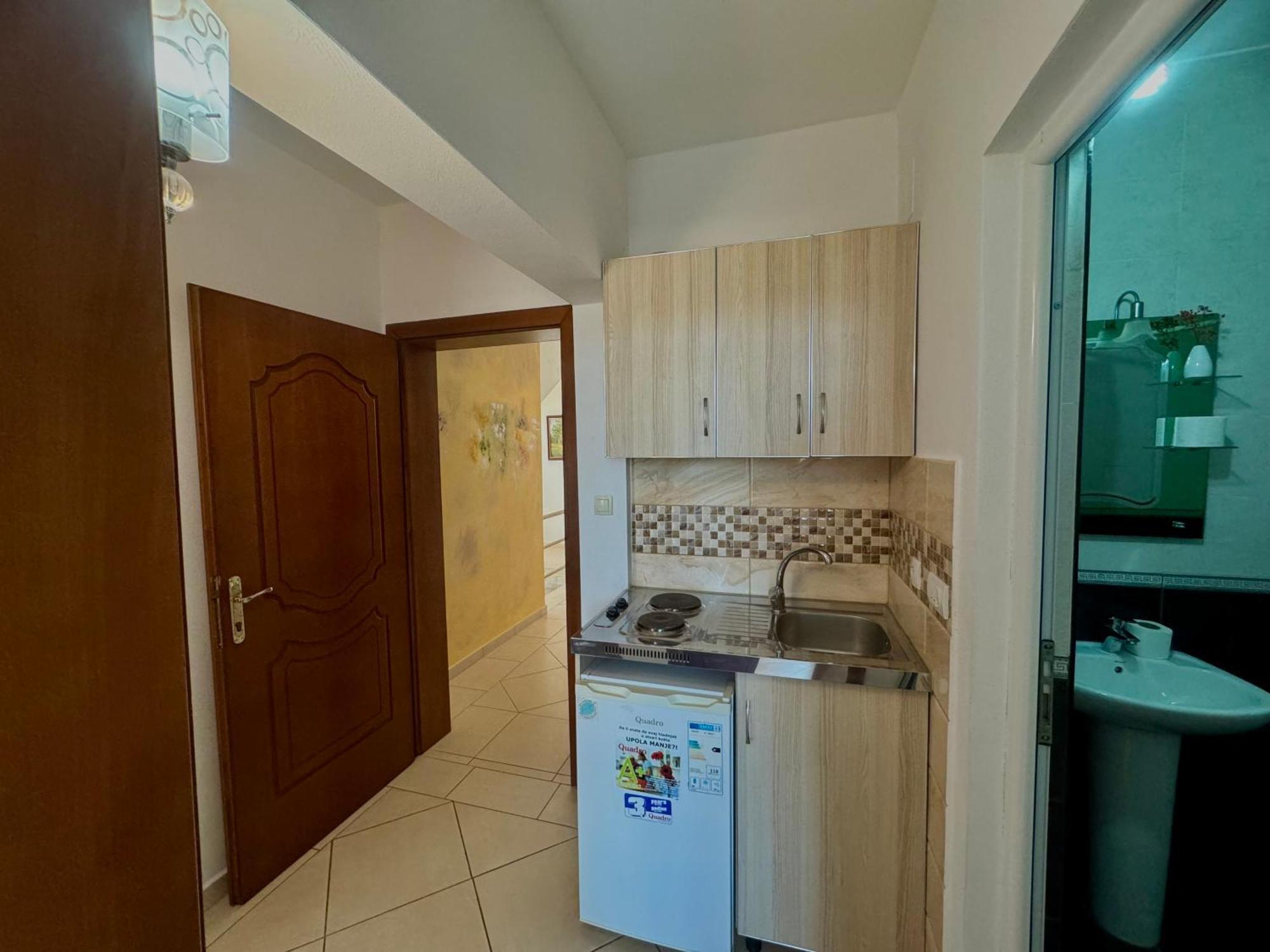 Apartments Cobi Ulcinj Ruang foto